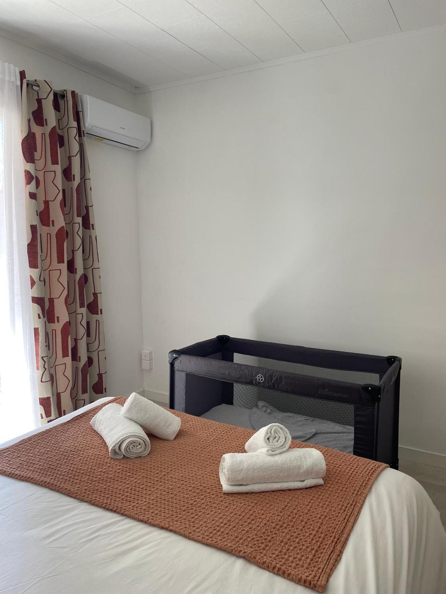 Lou Cabanot - Appartement Lumineux 3 Chambres - Parking Gratuit Béziers Eksteriør bilde