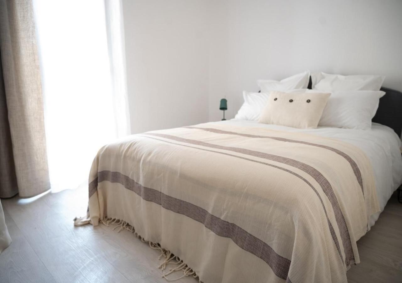 Lou Cabanot - Appartement Lumineux 3 Chambres - Parking Gratuit Béziers Eksteriør bilde